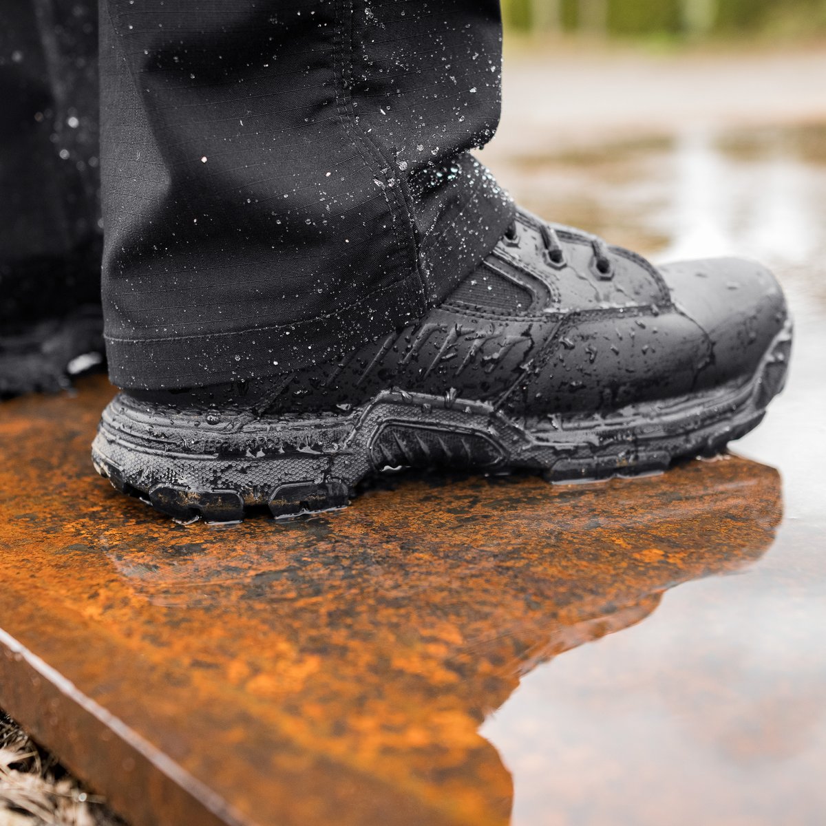 Danner Striker Bolt 4.5" Black